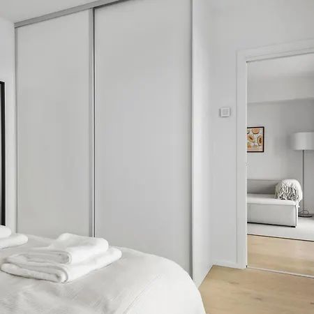 Endless Ocean Views With Private Balcony * Aarhus