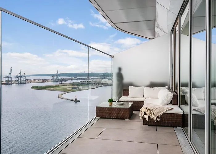 아파트 Endless Ocean Views With Private Balcony
