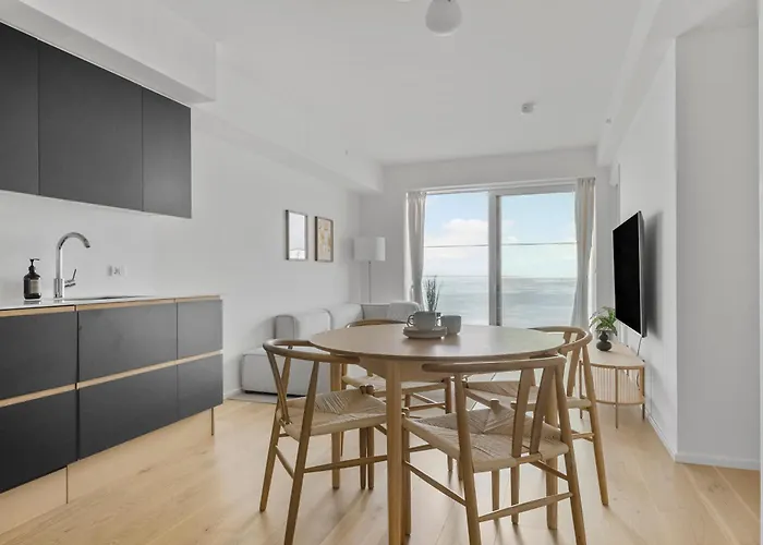 아파트 Endless Ocean Views With Private Balcony